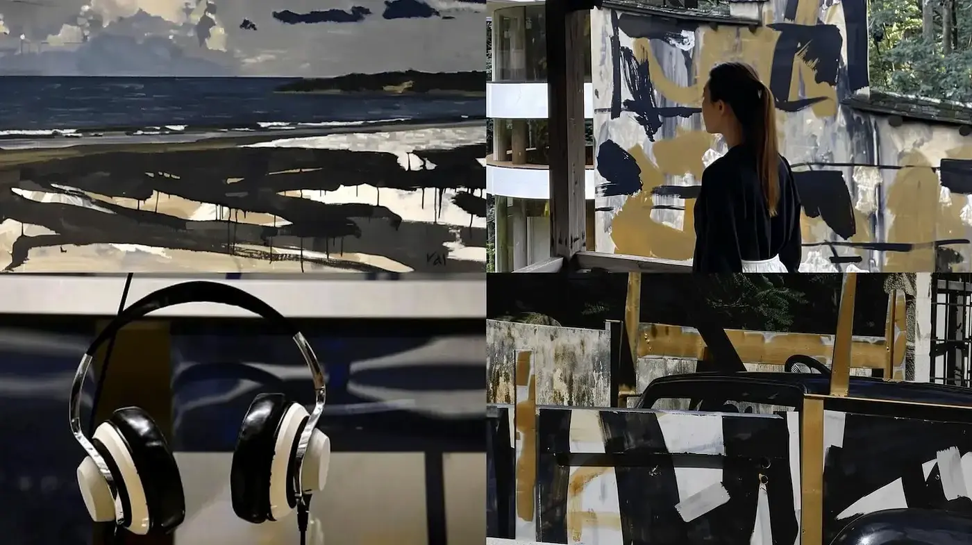 Abstract Contrasts in Monochrome and Gold - Midjourney sref style